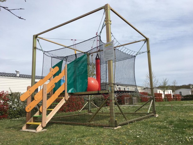 Trampoline géant
